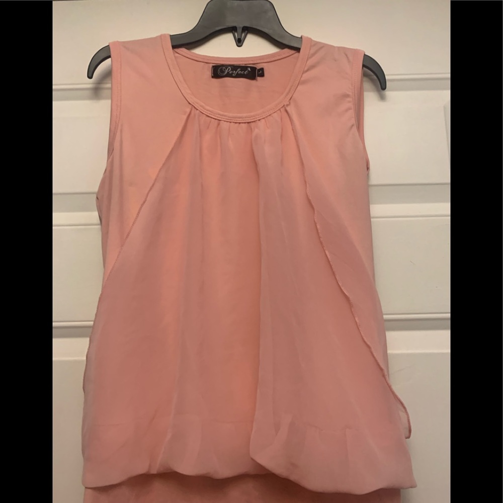 Women’s Size Large Pink Flowy Top